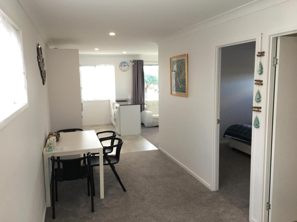 2Bd Family Or Couple Guesthouse Upstairs Near Turf Club, Hota In Bundall Gold Coast Ngoại thất bức ảnh